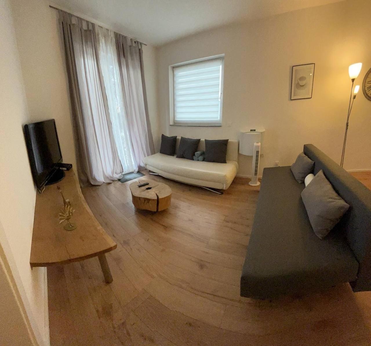 Trier City Center Apartments & Stadthaus, Zentrum Room photo